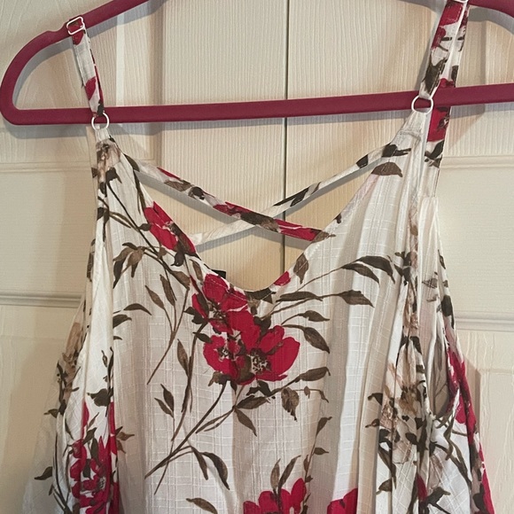 Torrid Floral top - Picture 5 of 6